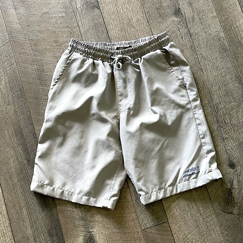 NWOT! Big Boys Eddie Bauer Grey and Blue Swim Trunks. Size Medium 8/10.